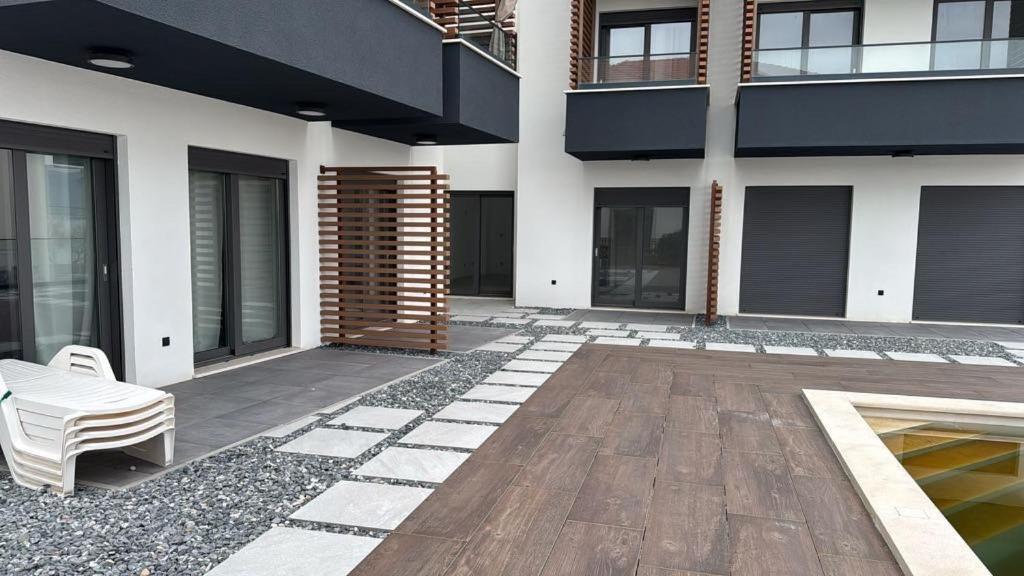 Apartament Slatine No 1 Eksteriør billede
